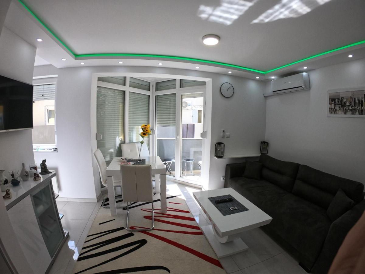 Apartmani K&V Veliko Gradiste Exterior photo
