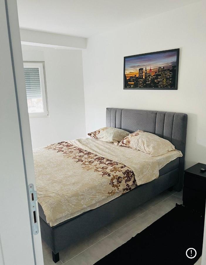 Apartmani K&V Veliko Gradiste Exterior photo
